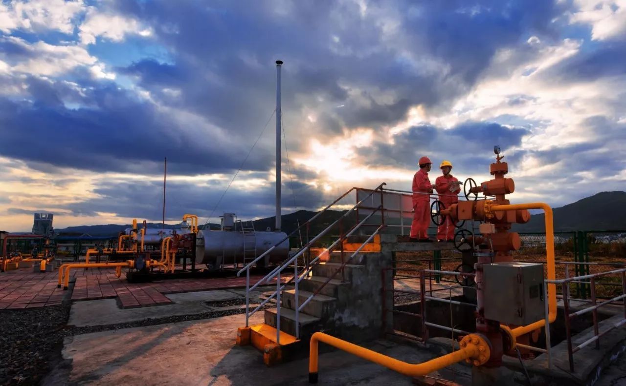 中国海油开足马力送